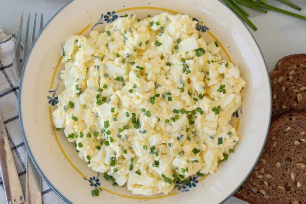 Healthy Cottage Cheese Egg Salad (High Protein & No Mayo)